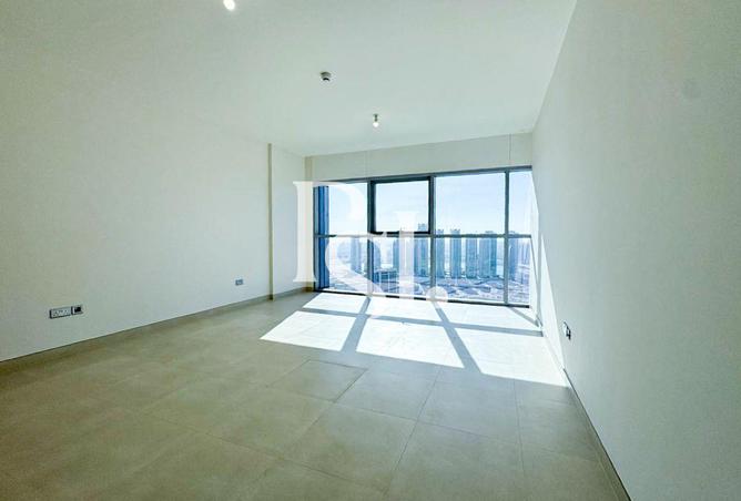 73120479 - Property Image 3