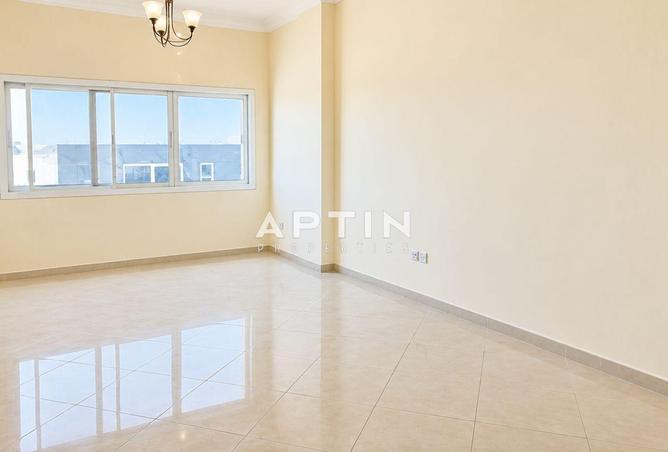 2BHK for Rent | 3 Bath | Closed Kitchen | Balcony photo 2