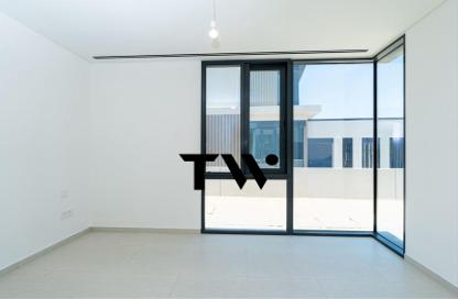 Villa - 4 - 4 for rent in Jebel Ali Village Townhouses - Jebel Ali Village - Jebel Ali - Dubai