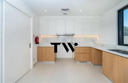 Villa - 4 - 4 for rent in Jebel Ali Village Townhouses - Jebel Ali Village - Jebel Ali - Dubai Villa - 4 - 4 for rent in Jebel Ali Village Townhouses - Jebel Ali Village - Jebel Ali - Dubai