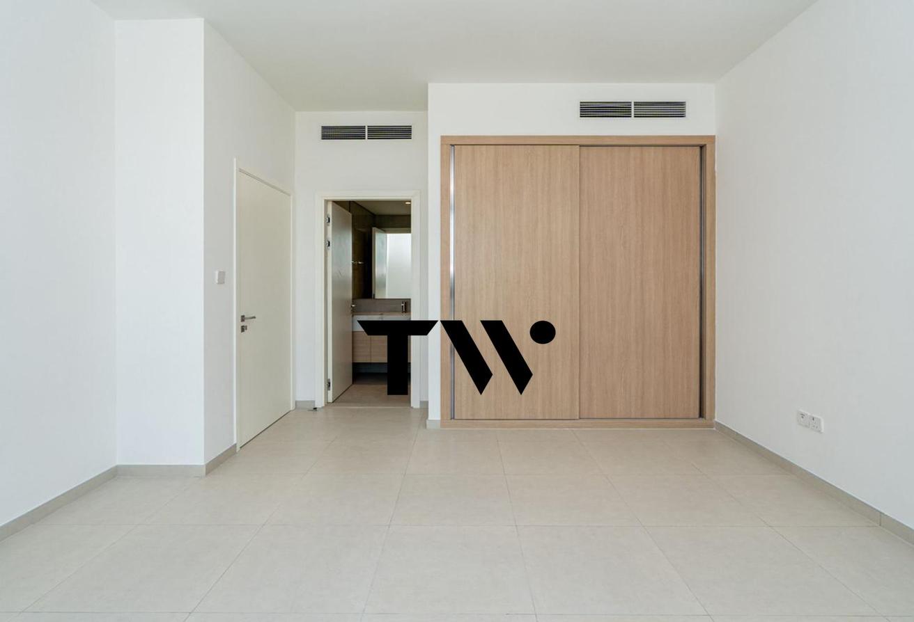 4BR + MAIDS ROOM | Park Facing | Flexible Cheques photo 9