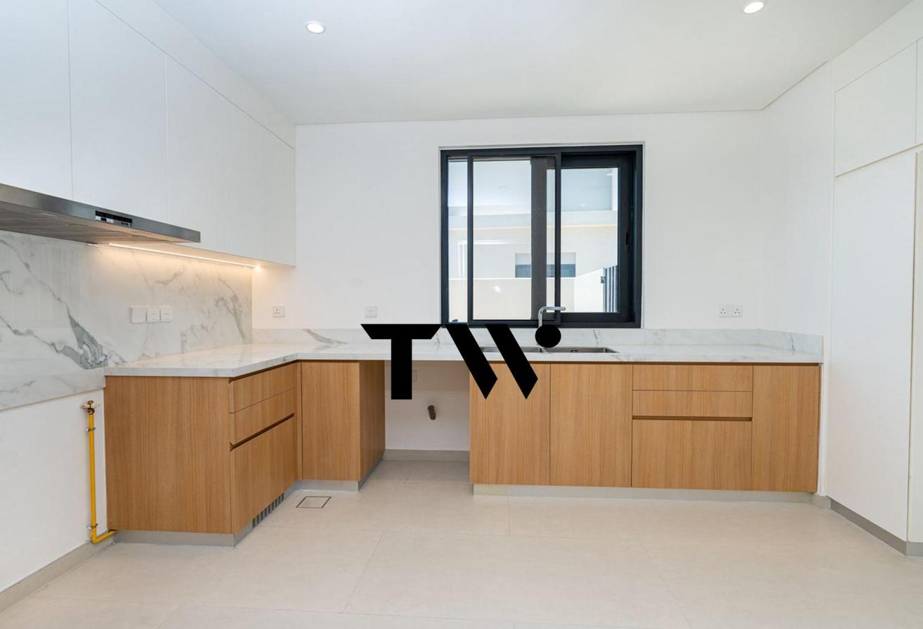 4BR + MAIDS ROOM | Park Facing | Flexible Cheques photo 7