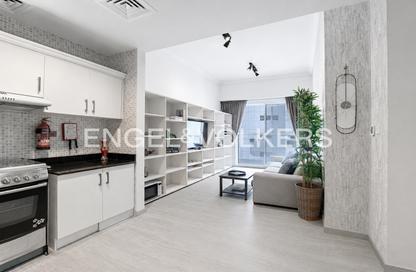 Apartment - 1 - 1 for sale in Mayfair Tower - Business Bay - Dubai