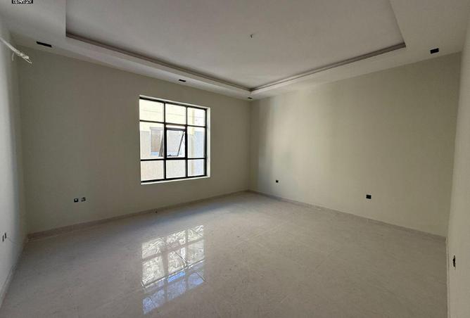 107275075 - Property Image 3