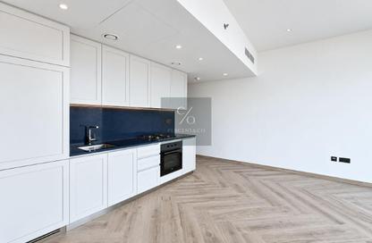 Apartment - 1 - 1 for rent in Peninsula Three - Peninsula - Business Bay - Dubai