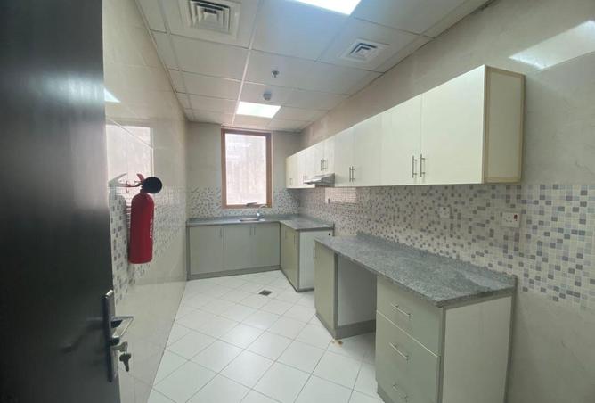 105133368 - Property Image 3