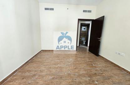 Apartment - 3 Bedrooms - 3 Bathrooms for rent in Muwaileh 3 Building - Muwaileh - Sharjah