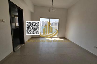 Apartment - Studio - 1 Bathroom for rent in Al Amira Village - Al Yasmeen - Ajman Apartment - Studio - 1 Bathroom for rent in Al Amira Village - Al Yasmeen - Ajman