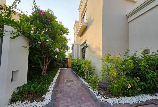 116384546 - Property Image 3