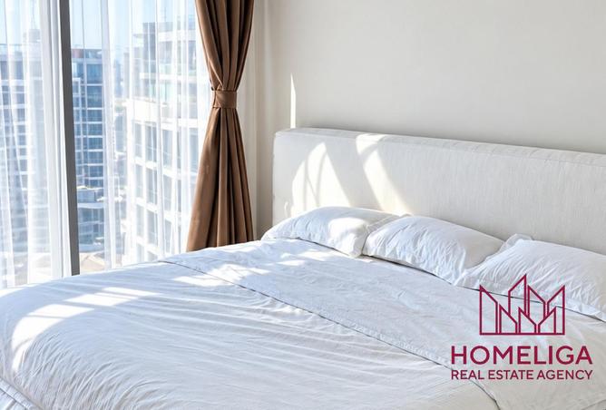 Panoramic canal view | Spacious | Prime location
