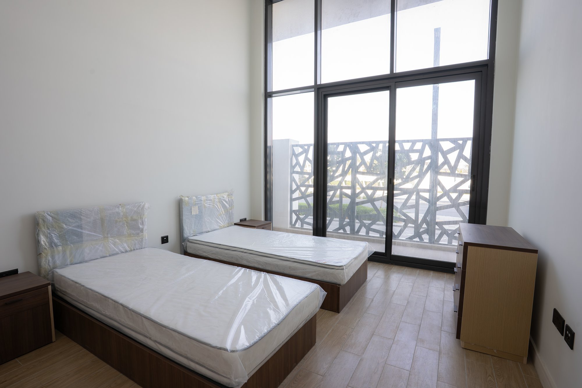 Elegant Unit | Prime Location | Amazing Amenities