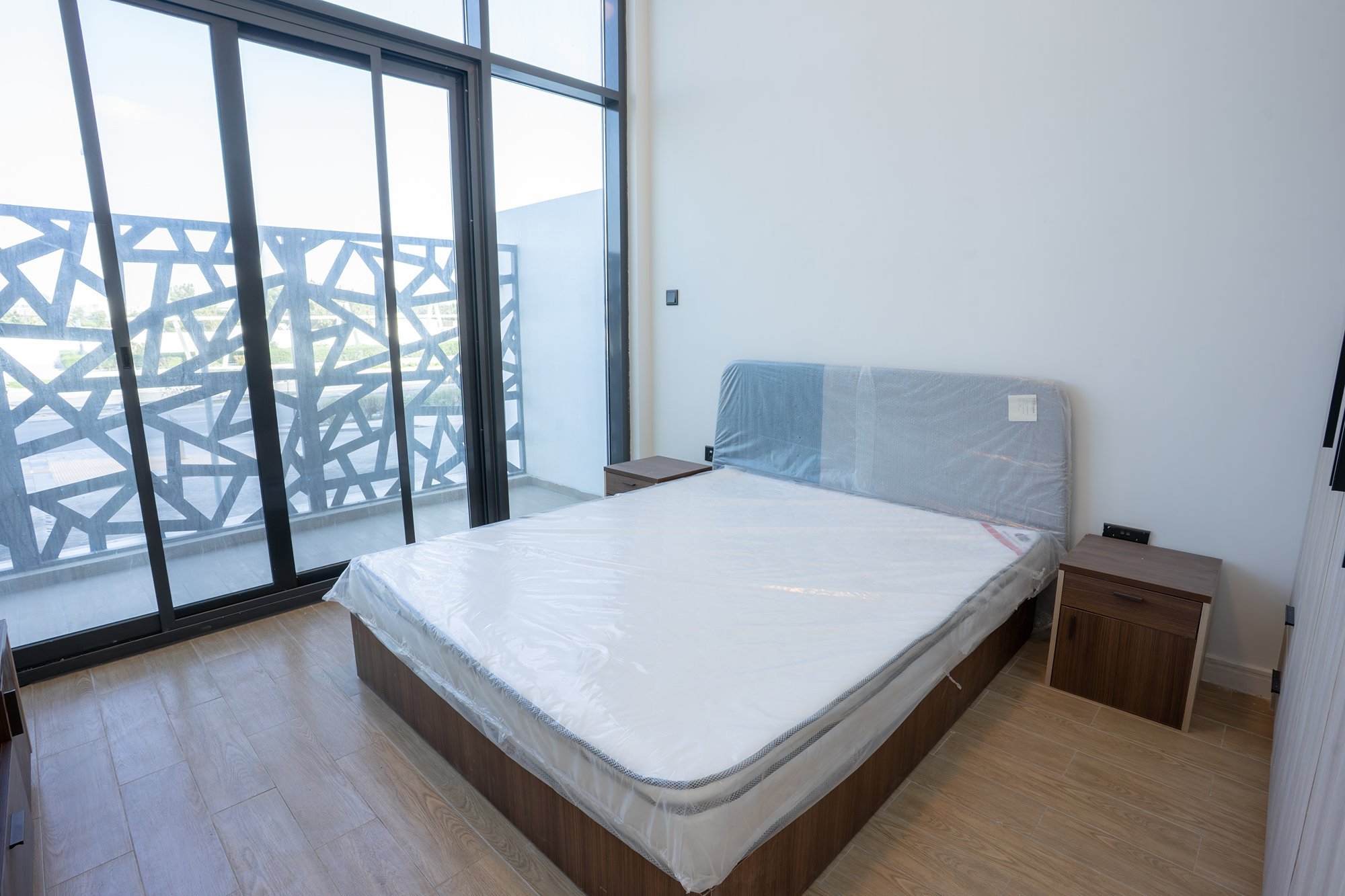 Elegant Unit | Prime Location | Amazing Amenities