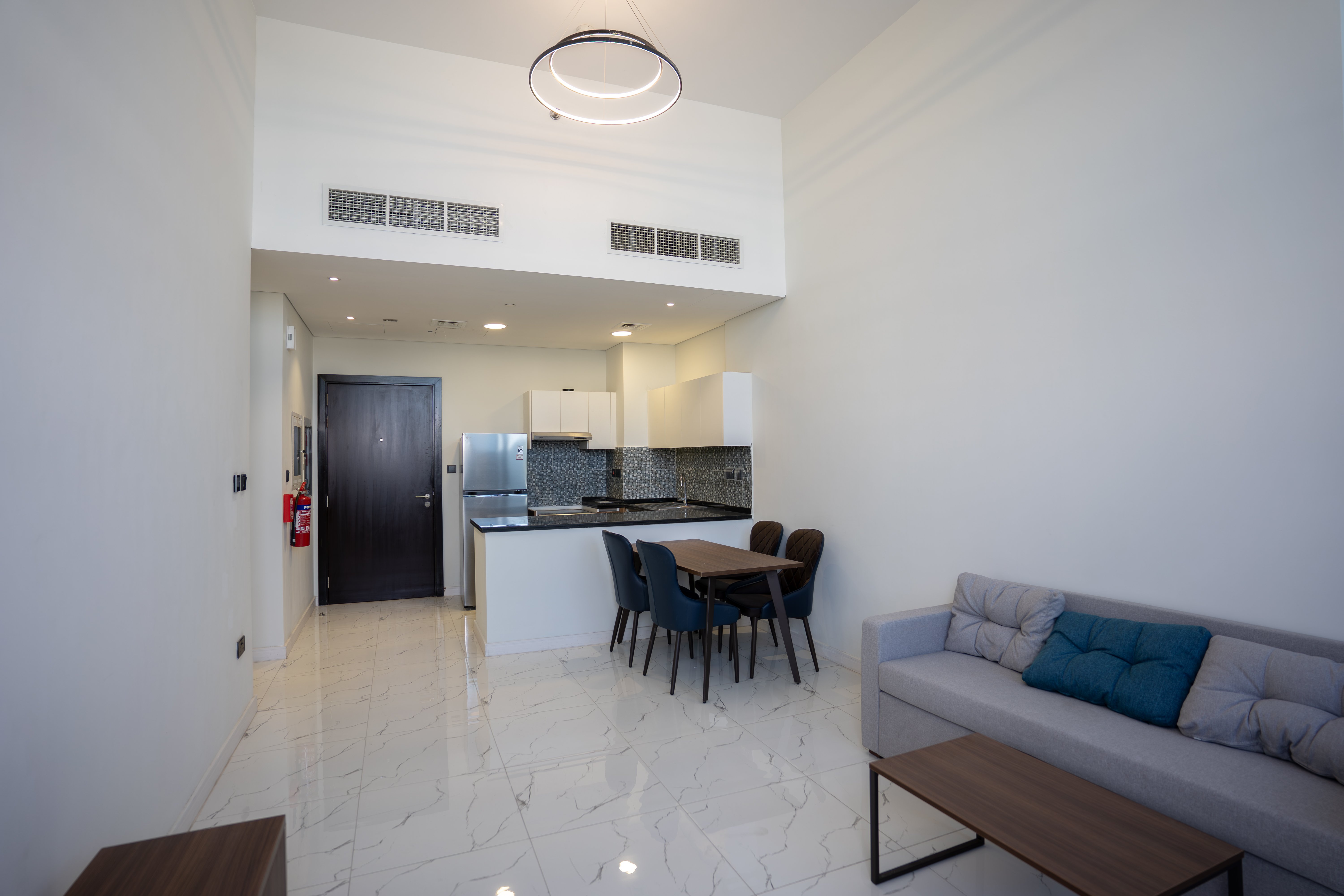Elegant Unit | Prime Location | Amazing Amenities