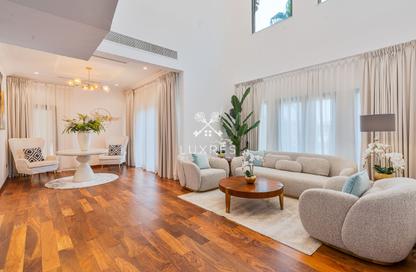 Villa - 4 Bedrooms - 5 Bathrooms for rent in Canal Cove Frond P - Canal Cove Villas - Palm Jumeirah - Dubai