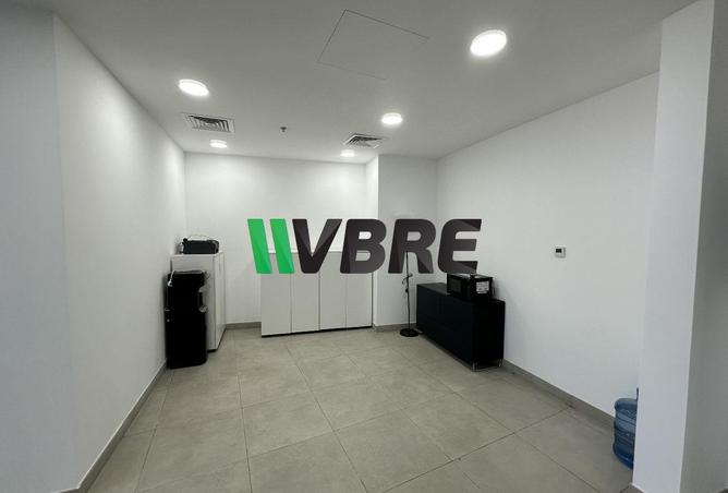 76564697 - Property Image 3