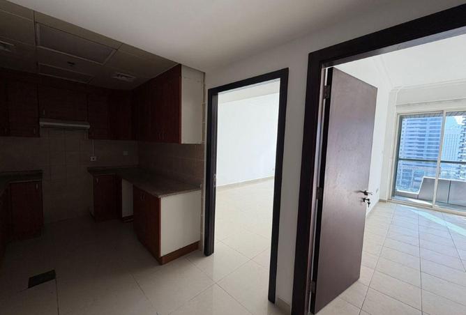 90061003 - Property Image 2