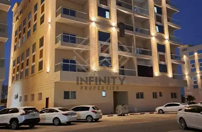 Apartment - 2 Bedrooms - 3 Bathrooms for sale in Al Amira Village - Al Yasmeen - Ajman