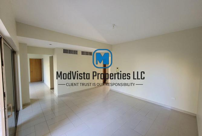 122924902 - Property Image 3