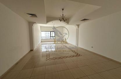 Apartment - 3 - 3 for rent in New Al Taawun Road - Al Taawun - Sharjah
