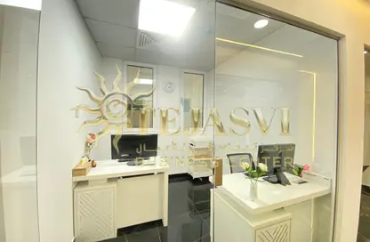 مكتب - غرفة نوم - 1 حمام للايجار في مبنى هوريزون - بورسعيد - ديرة - دبي مكتب - غرفة نوم - 1 حمام للايجار في مبنى هوريزون - بورسعيد - ديرة - دبي