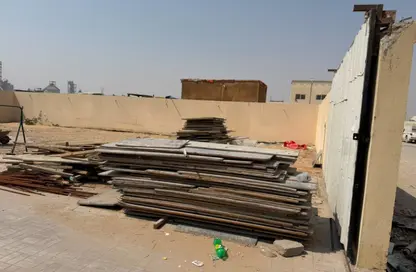 أرض - استوديو للايجار في الصجعة الصناعية - الصجعة - الشارقة أرض - استوديو للايجار في الصجعة الصناعية - الصجعة - الشارقة