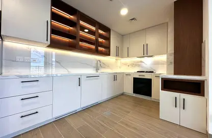 شقة - 2 غرف نوم - 2 حمامات للايجار في هولاند جاردنز - تاون سكوير - دبي