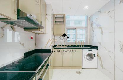 Apartment - 1 - 2 for rent in DEC Tower 1 - DEC Towers - Dubai Marina - Dubai