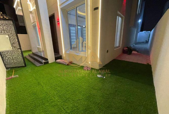 127928308 - Property Image 3