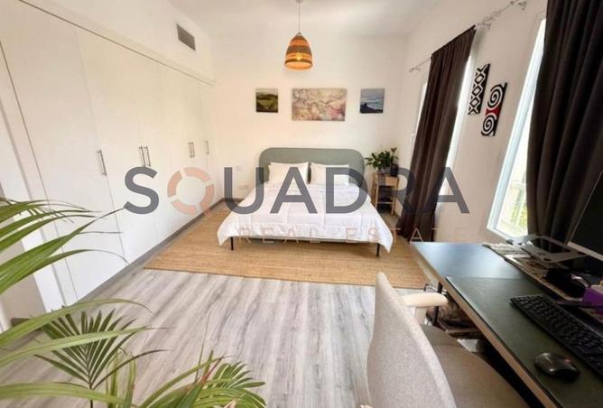 106834888 - Property Image 2