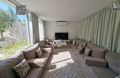 Villa - 5 - 7 for sale in Al Mowaihat 2 - Al Mowaihat - Ajman