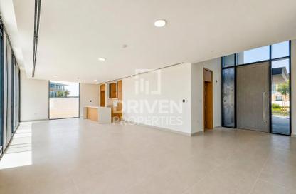 Villa - 5 - 6 for rent in Farm Gardens - The Valley - Dubai