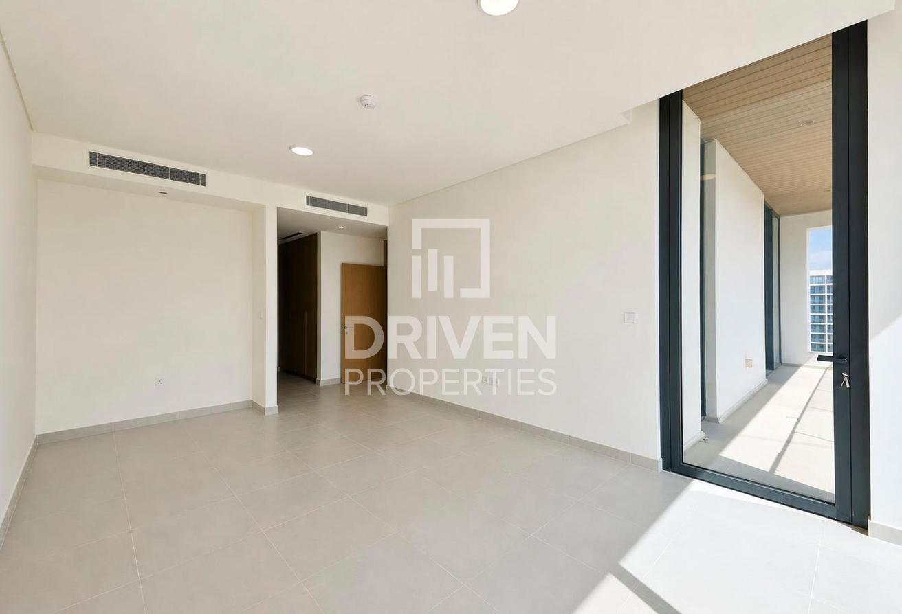 Elegant Living | Spacious Plot | Prime Location photo 15