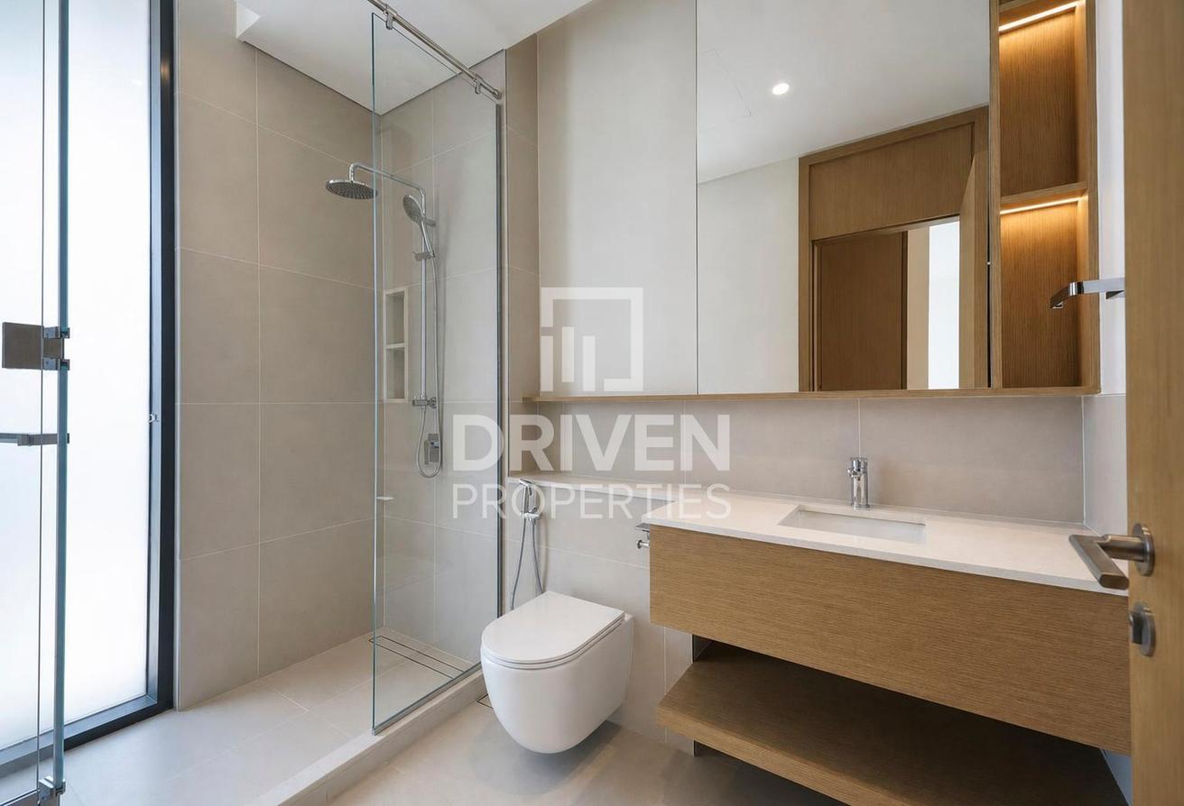 Elegant Living | Spacious Plot | Prime Location photo 26