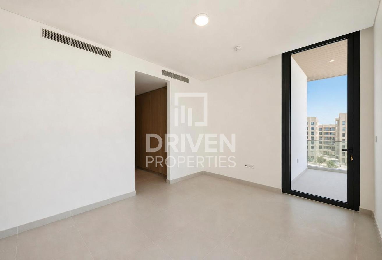 Elegant Living | Spacious Plot | Prime Location photo 18