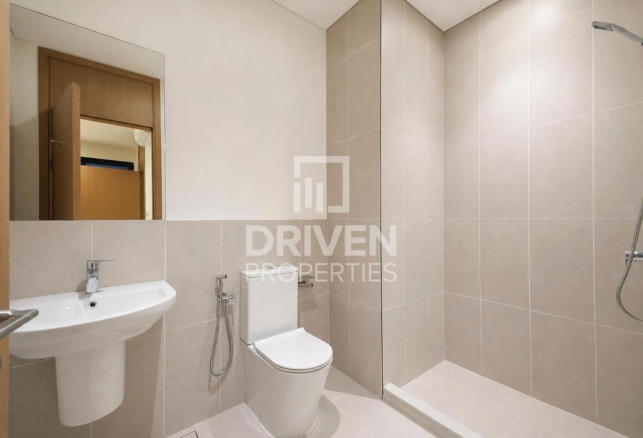 Elegant Living | Spacious Plot | Prime Location photo 22