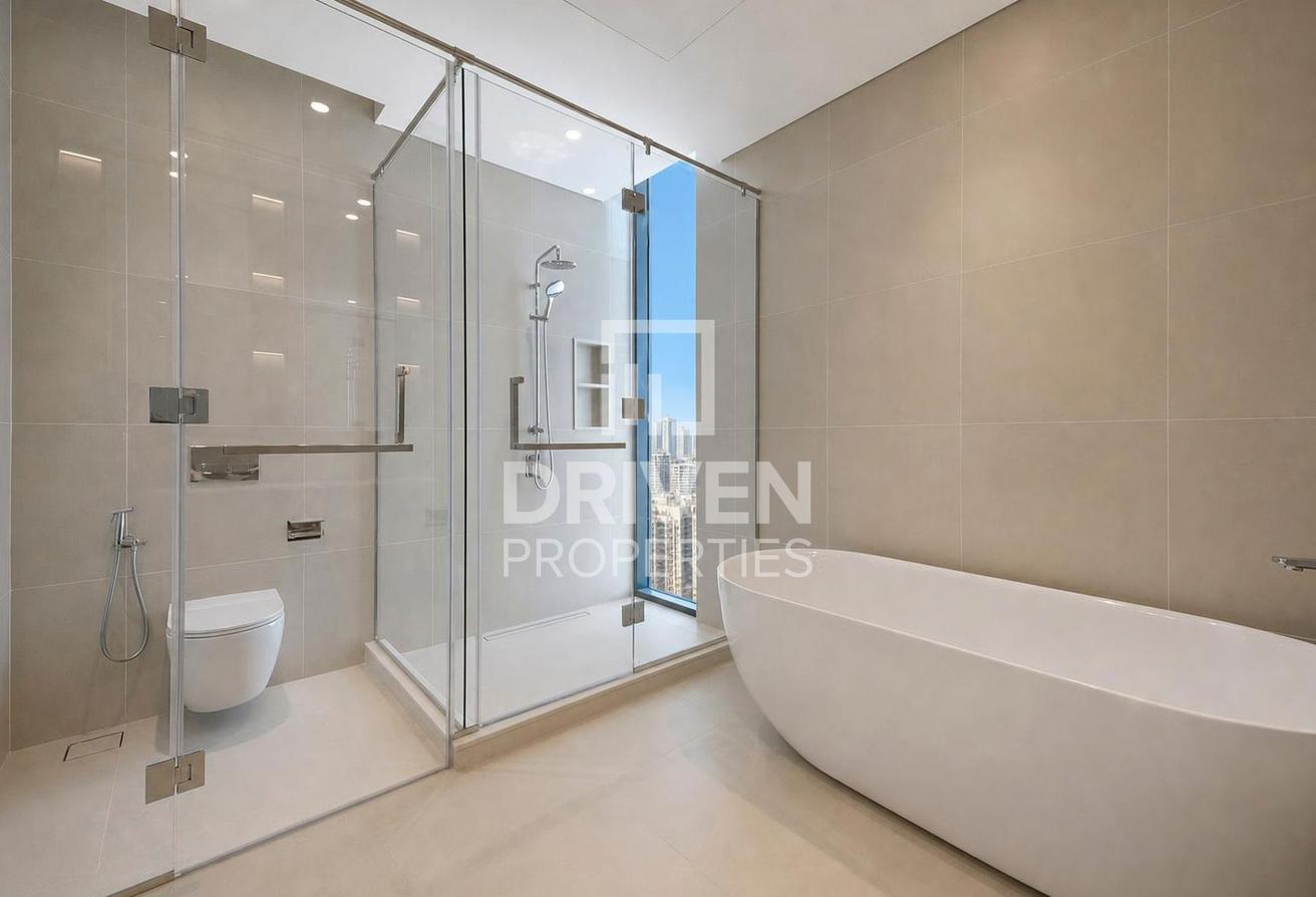 Elegant Living | Spacious Plot | Prime Location photo 24
