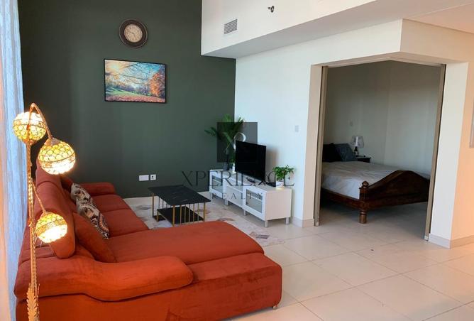 84063217 - Property Main Image