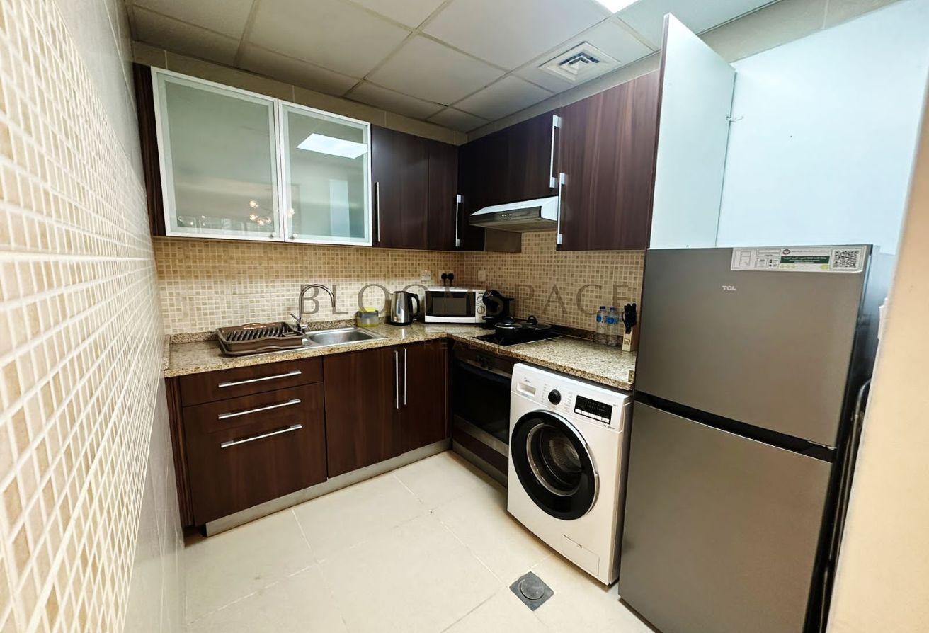 Furnished 1BR | Near DMCC Metro. photo 16