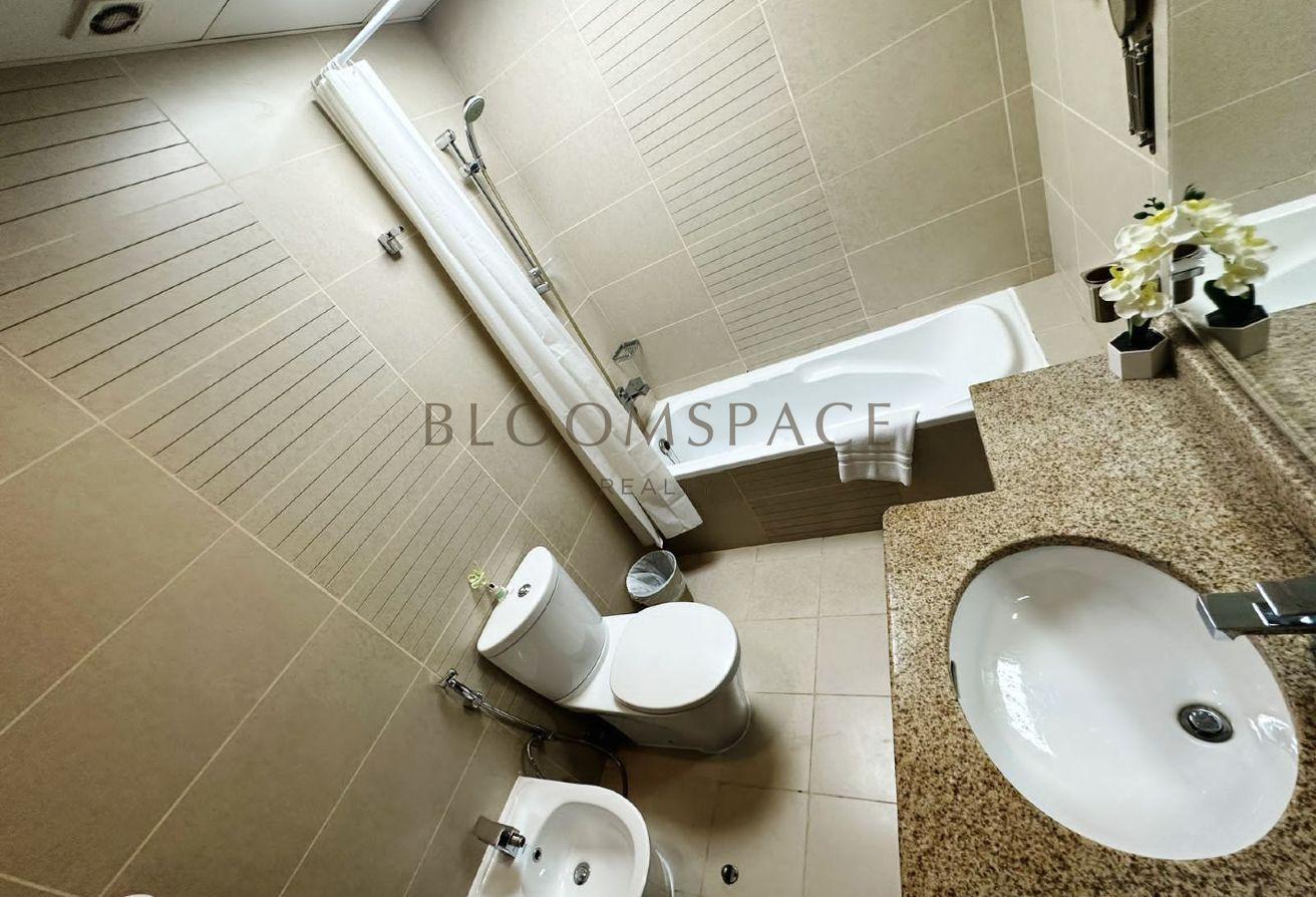 Furnished 1BR | Near DMCC Metro. photo 25