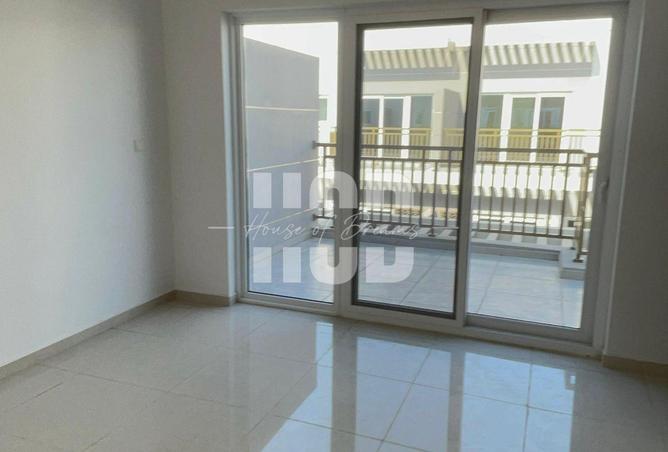 98274013 - صورة العقار 3