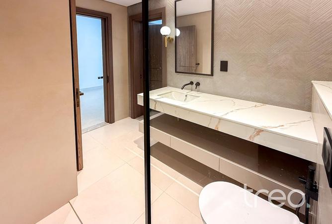 74232625 - Property Image 3