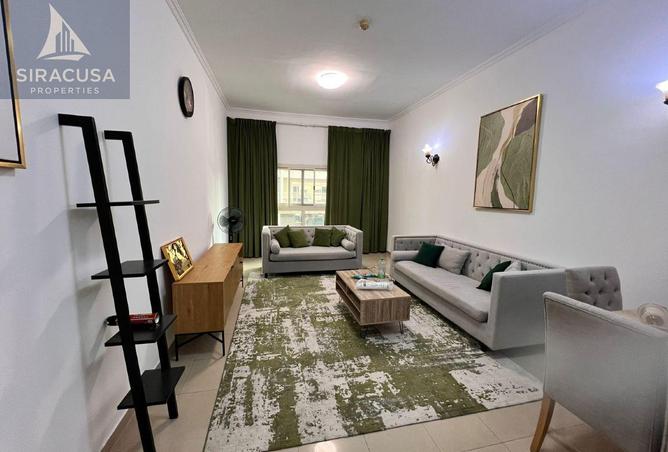 81932339 - Property Main Image