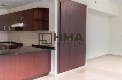 Apartment - Studio - 1 for rent in Al Barsha - Dubai