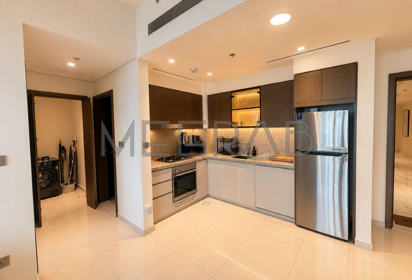 Fully Furnished | | Luxury Beachfront Living photo 7