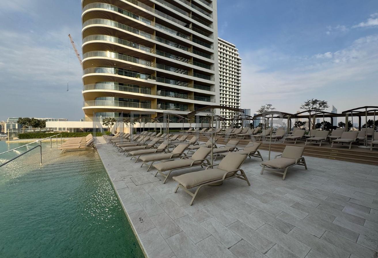 Fully Furnished | | Luxury Beachfront Living photo 23
