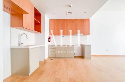 Apartment - 1 Bedroom - 1 Bathroom for rent in Le Ciel 2 - Le Ciel - Port de La Mer - La Mer - Jumeirah - Dubai