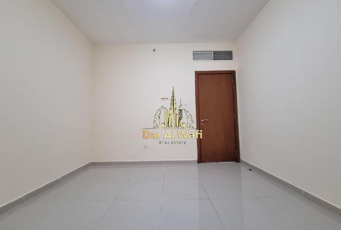 71106962 - Property Image 3