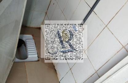 Labor Camp - Studio - 7+ Bathrooms for rent in Ali Mousa Building - Al Sajaa Industrial - Al Sajaa - Sharjah