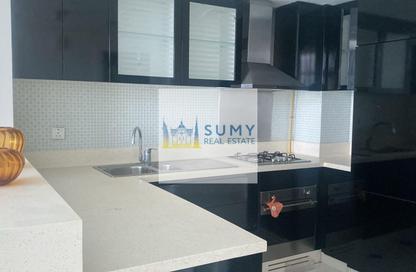 Apartment - 1 - 2 for rent in Bay's Edge - Business Bay - Dubai