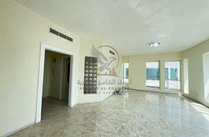 Apartment - 3 - 4 for rent in Al Majaz 3 - Al Majaz - Sharjah Apartment - 3 - 4 for rent in Al Majaz 3 - Al Majaz - Sharjah